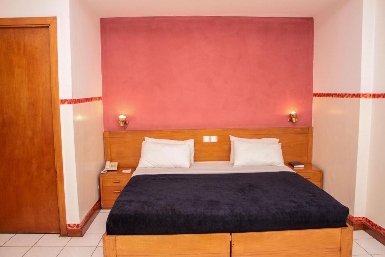 Park Hotel Лубумбаши Экстерьер фото
